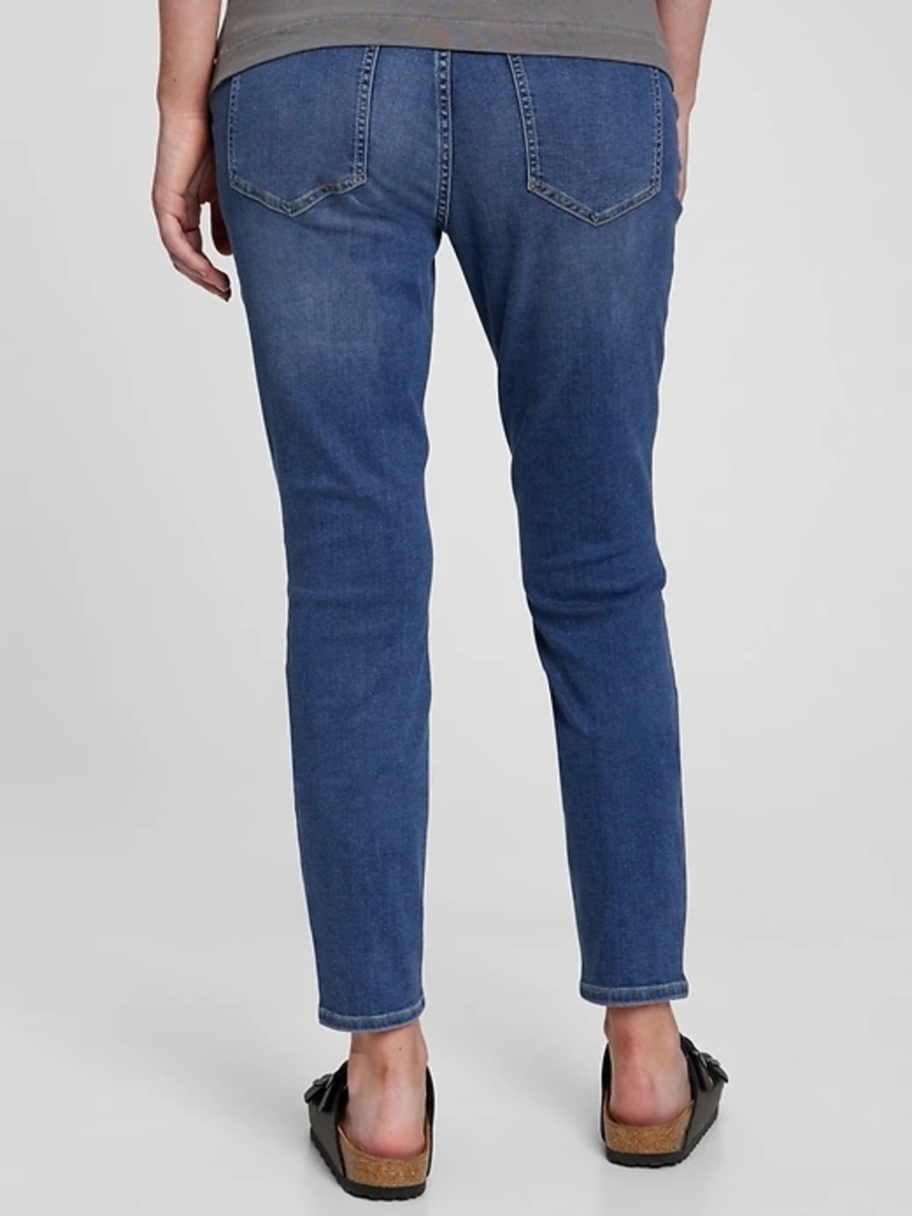 GAP Women's Skinny Jeans in Medium Blue Wash - Picture 2 of 4